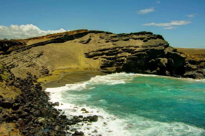 papakolea-green-sand-beach-hawaii-big-island