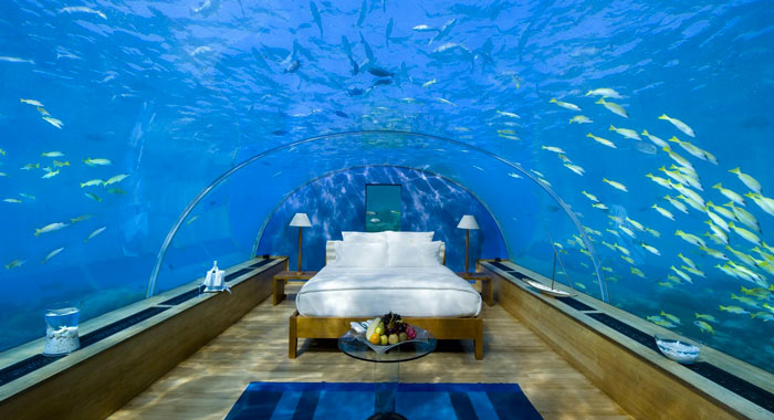 Poseidon_Undersea_Resort_Fiji_Jebiga